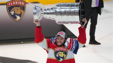 Stanley Cup Finals: Panthers win first title in Game 7 win vs. Oilers.